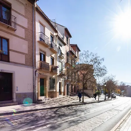 Atico Junto Al Albaicin Con Terraza Apartment *
